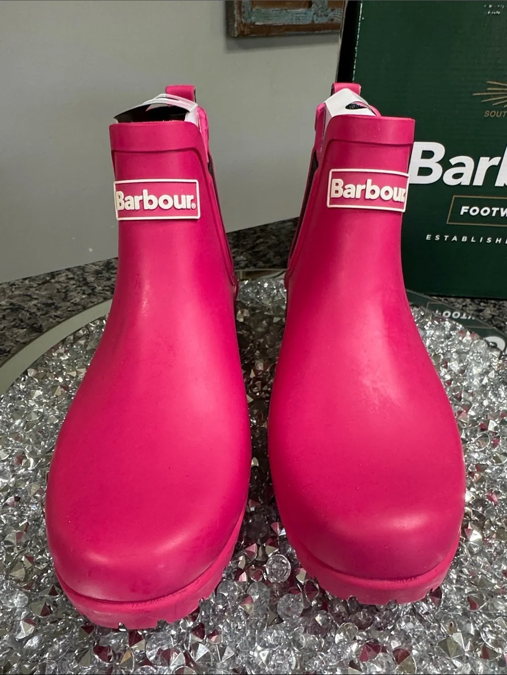 Barbour Bright Pink Chelsea ankle Rain Boots MEW 8